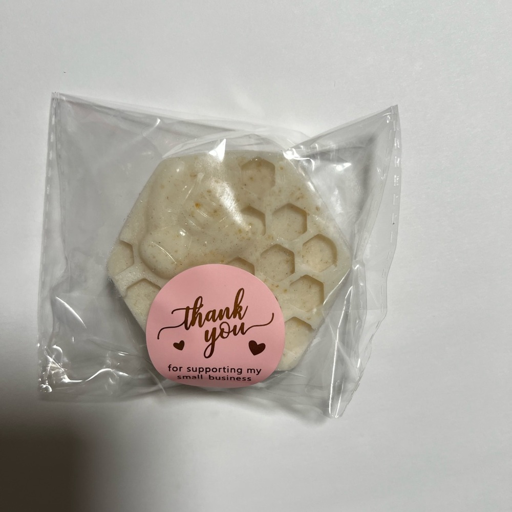 Cream Honeycomb Bath Soap